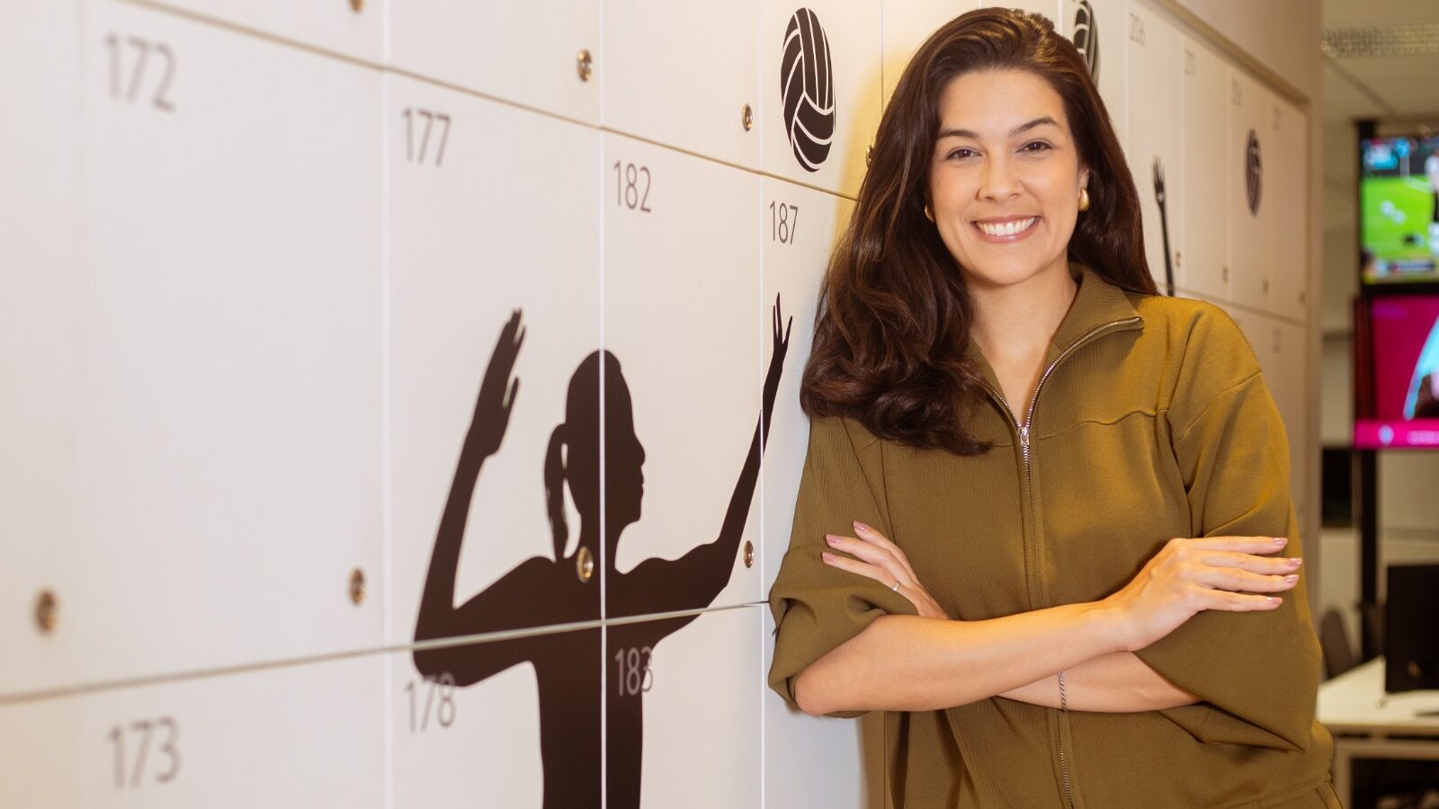 Narradora da TV Globo, Renata Silveira desabafa sobre o preconceito com a mulher no futebol: &ldquo;Eu n&atilde;o posso errar&rdquo;