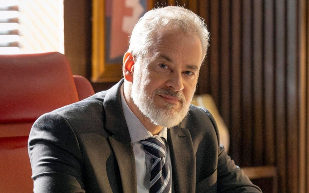 Ademir (Dan Stulbach) em Quem Ama Cuida - Foto: Manoella Mello / TV Globo