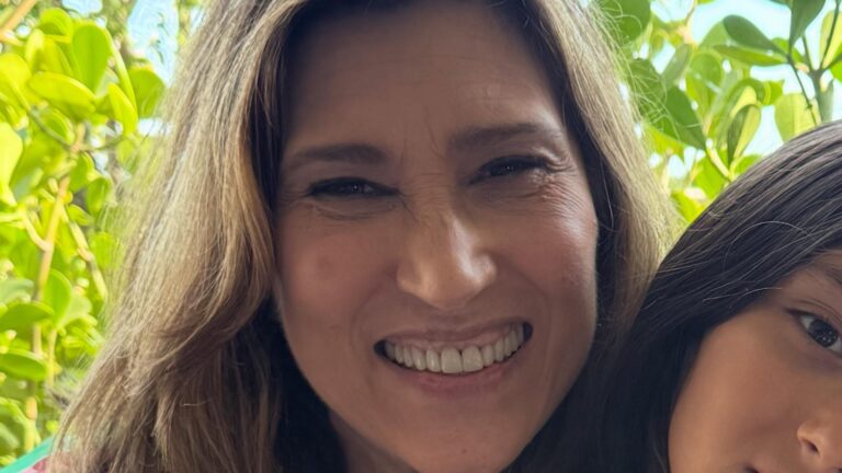 Neta de Beth Goulart completa 10 anos e ganha declaração especial: ‘Nosso presente’