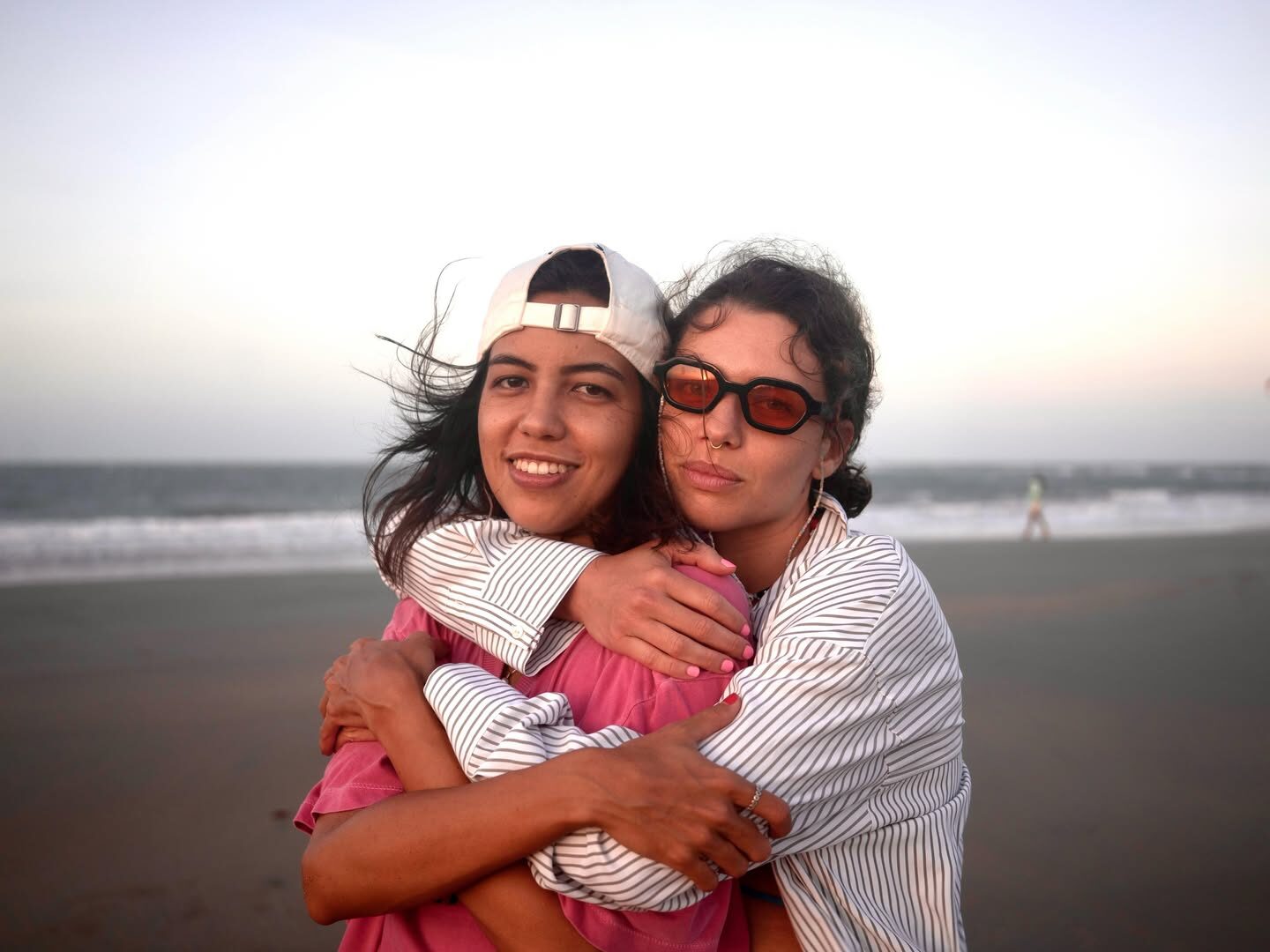 Bruna Linzmeyer com a namorada, Kin Saito - Foto: Reprodução / Instagram @brunalinzmeyer