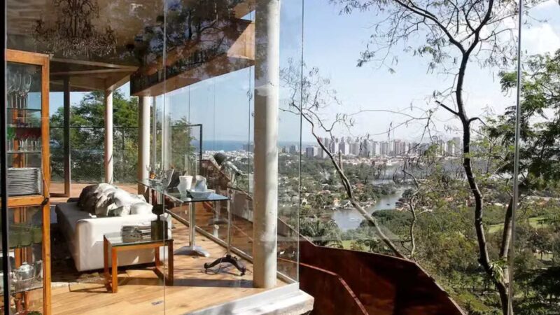 Aniversariante do dia, ator da Globo já foi proprietário de casa na árvore de R$ 4,5 milhões cercada pela natureza