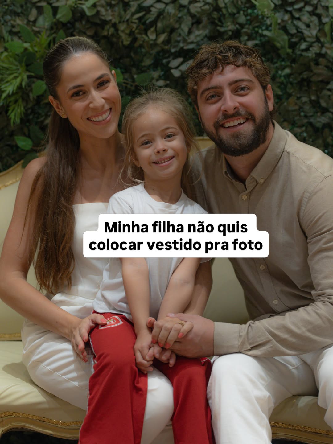 Eike Duarte e Natália Vivacqua oficializaram a união - Foto: Reprodução / Instagram @nataliavivacqua @paraquett