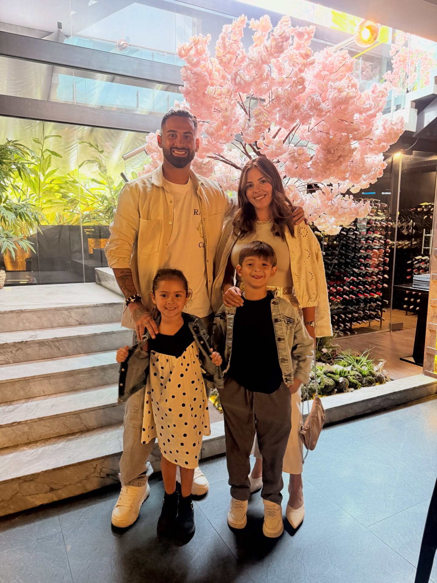 Família de Lucas Trejo desapareceu após terremotos na Venezuela - Foto: Reprodução / Instagram @yanimaranella