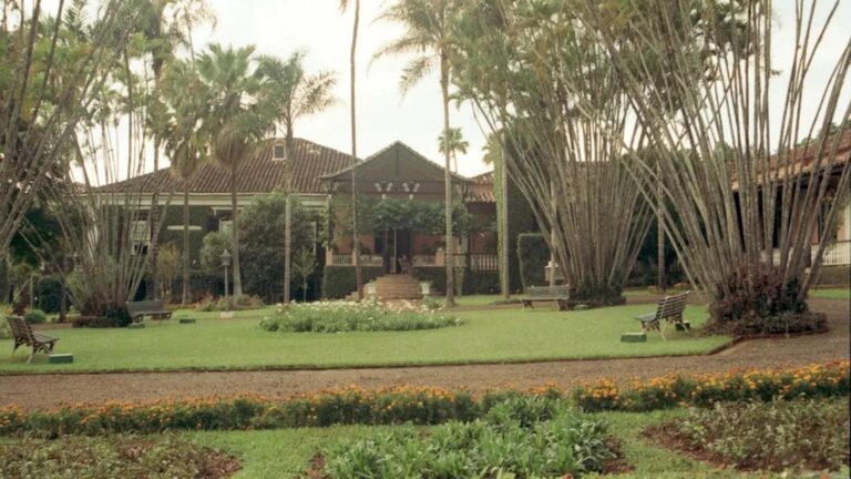 Em meio a jardins e palmeiras, fazenda milionária de novela marcou gerações na TV brasileira