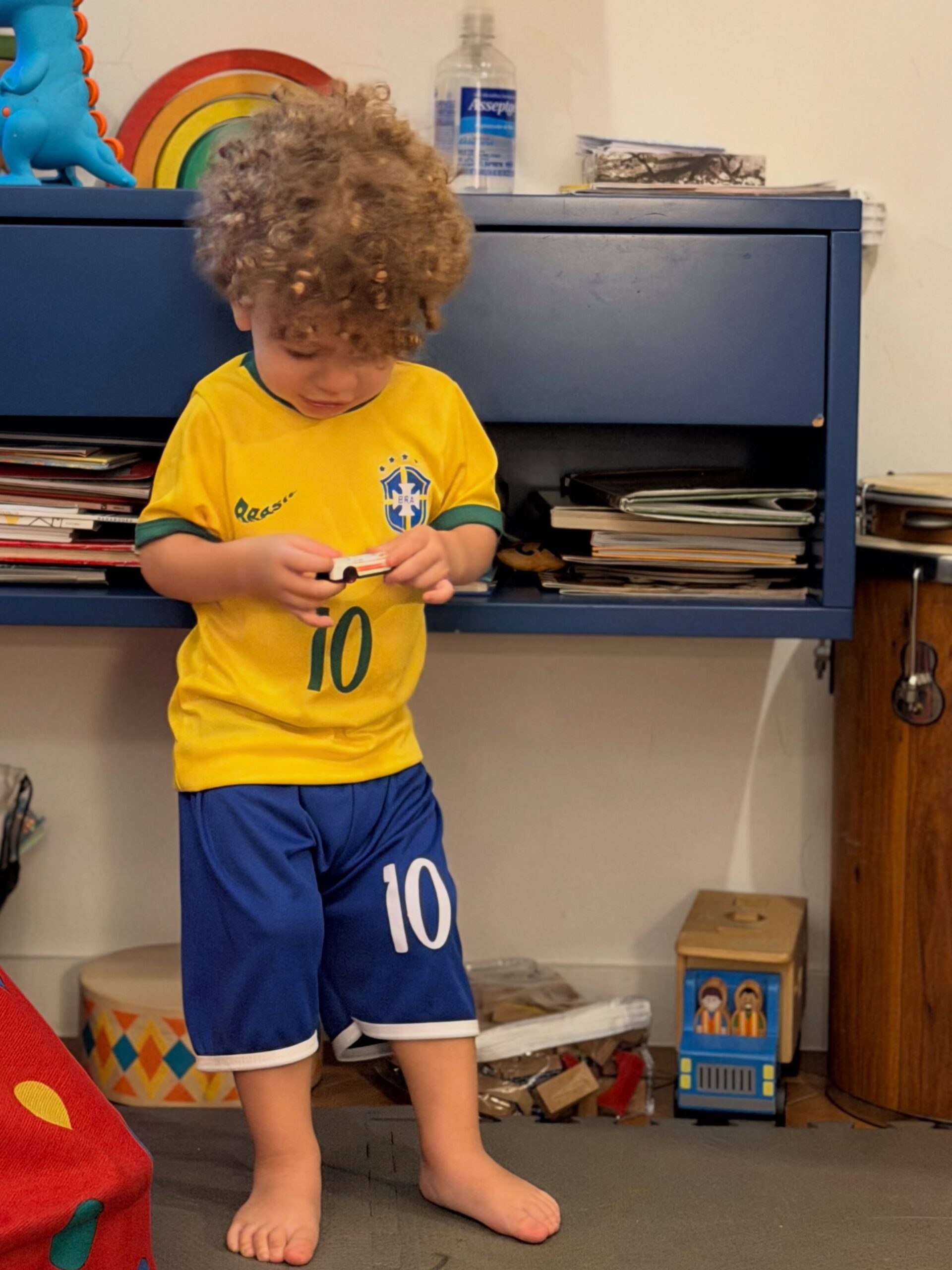Damião é filho caçula de Leandra Leal - Foto: Reprodução / Instagram @leandraleal 