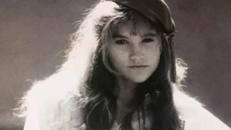 Reconhece? Criança da foto hoje tem 51 anos e faz parte do elenco de Quem Ama Cuida
