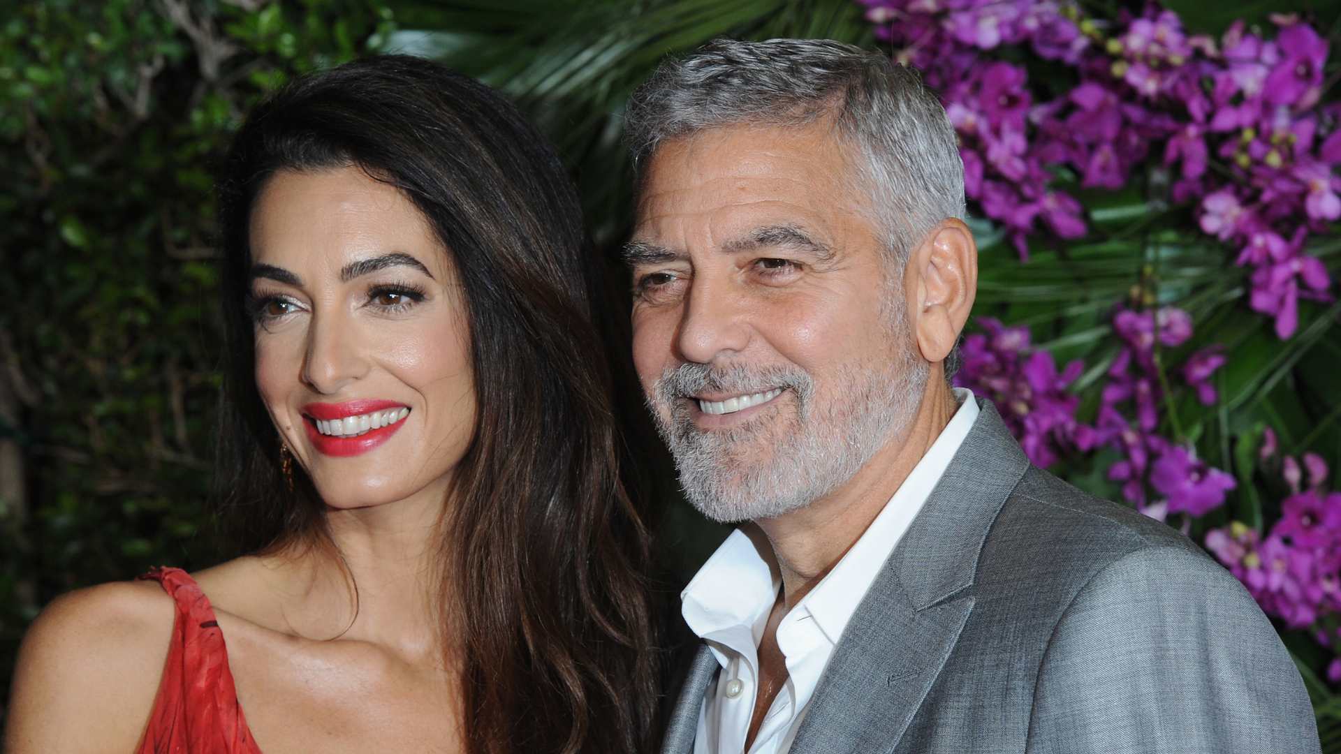 Amal Clooney quebra o silêncio e desabafa sobre 'fenômeno estranho' após casar com George Clooney