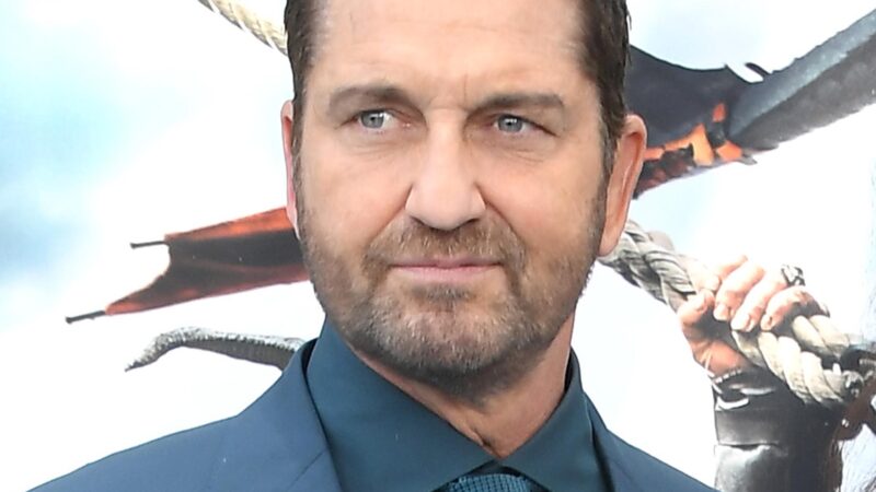 Dono de R$ 415 milh&otilde;es, Gerard Butler n&atilde;o tem esposa, mas namora com designer ap&oacute;s in&iacute;cio entre idas e vindas