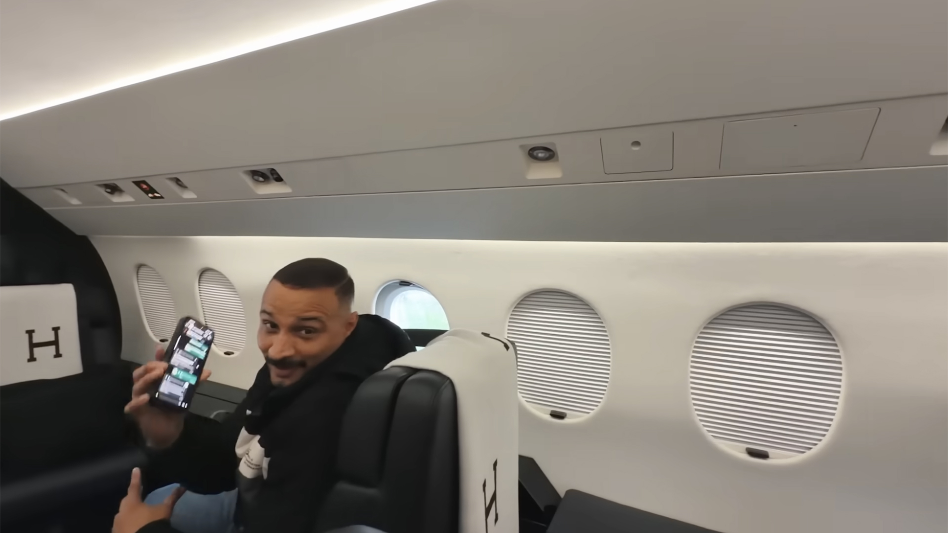 Jato milionário de Neymar Jr - Foto: Reprodução / YouTube