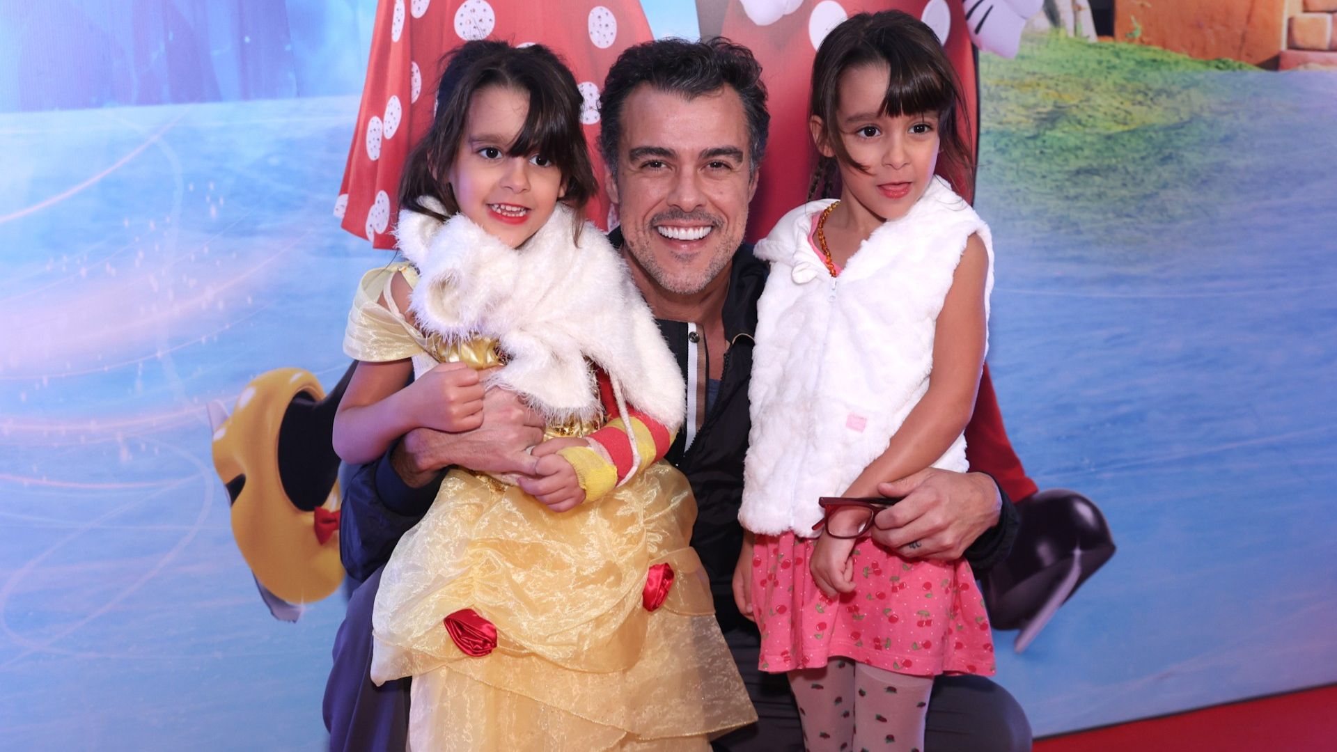 Joaquim Lopes e filhas - Foto: Roberto Filho / Brazil News