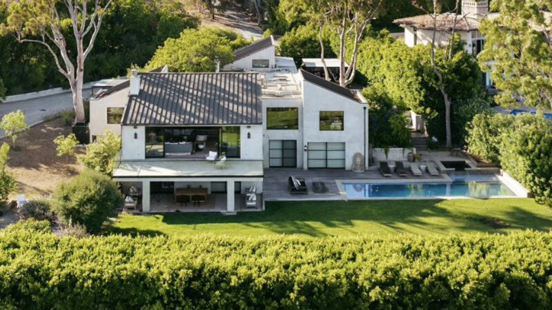 Mansão que foi de Shannen Doherty em Malibu - Foto: Reprodução / Instagram @chriscortazzo