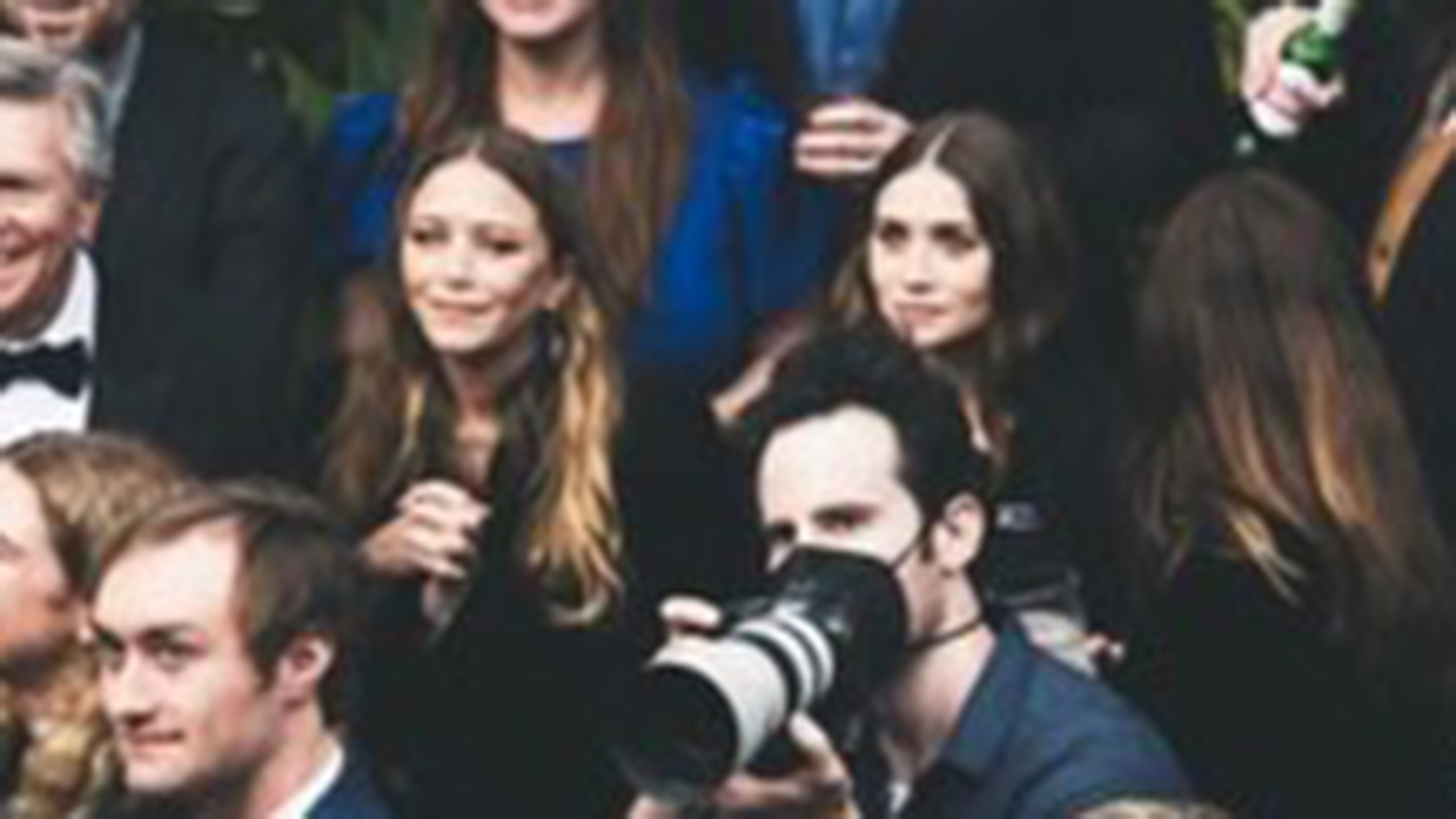 Rara aparição de Mary-Kate e Ashley Olsen - Foto: Reprodução / Instagram
