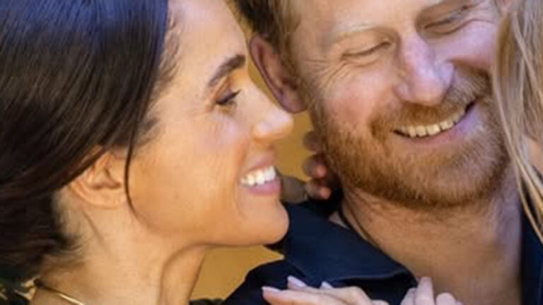 Princesa Lilibet exibe seu cabelo ruivo igual ao do pai, o príncipe Harry, em fotos dos seus 5 anos de vida
