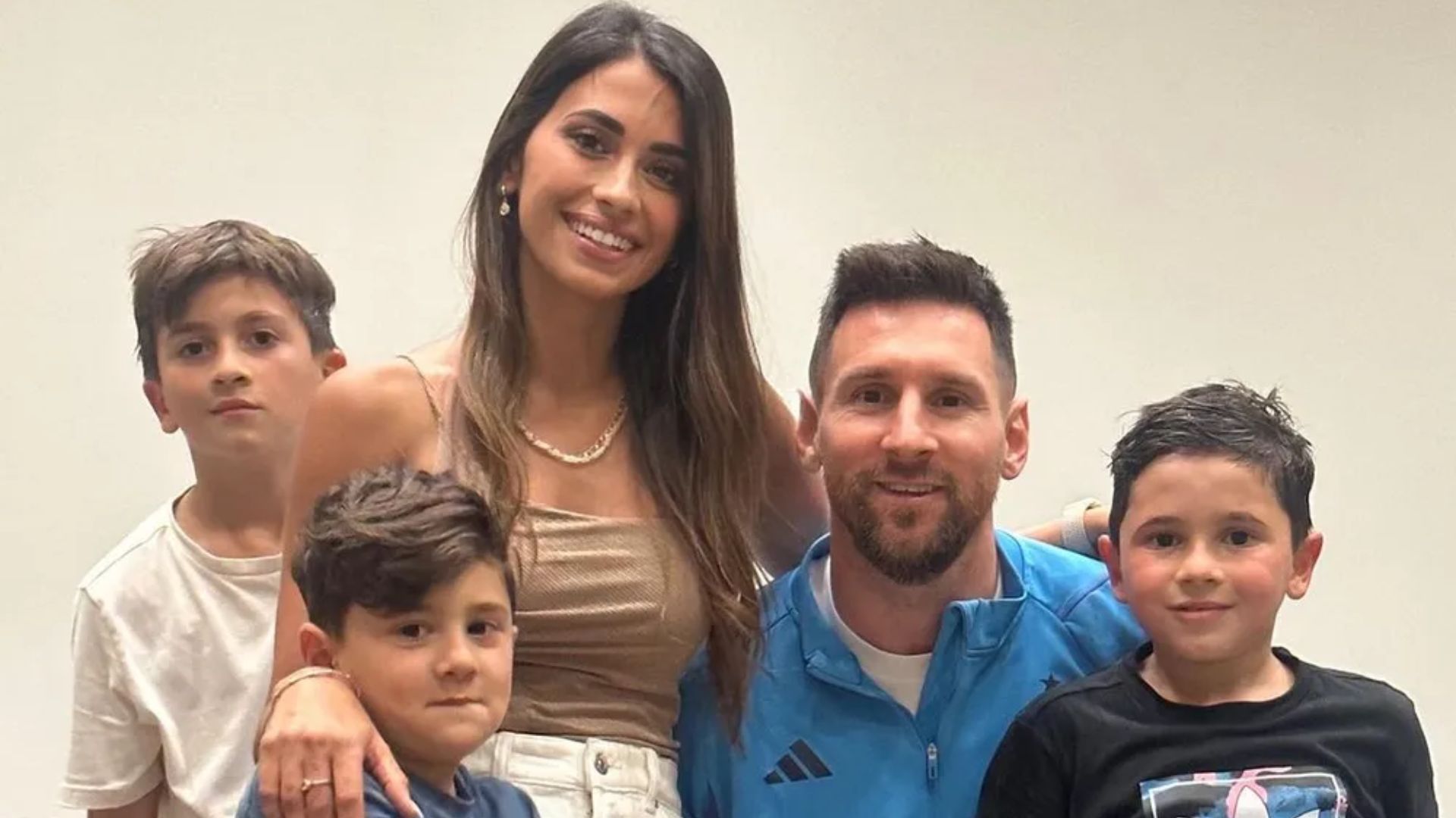 Lionel Messi e esposa - Foto: Reprodução/Instagram