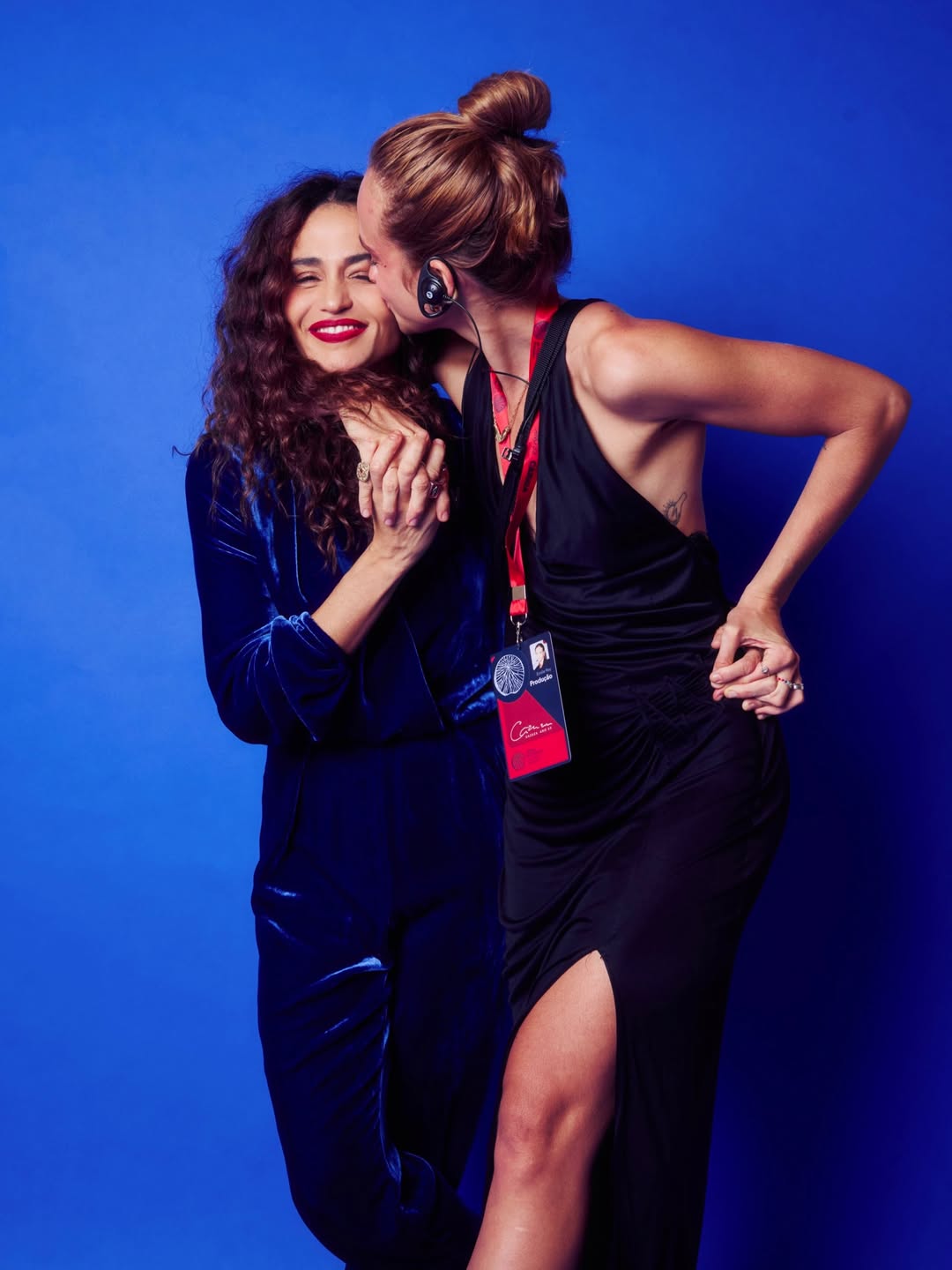 Nanda Costa e Emilie Rey - Foto: Reprodução / Instagram @emilierey