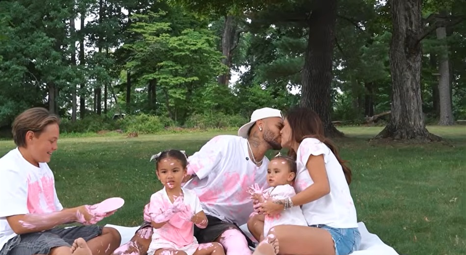 Bruna Biancardi e Neymar anunciam nova gravidez - Foto: YouTube