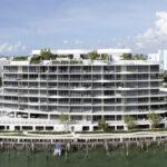Longe dos campos há 15 anos, jogador de futebol escolheu duplex para viver de frente para o mar em Miami