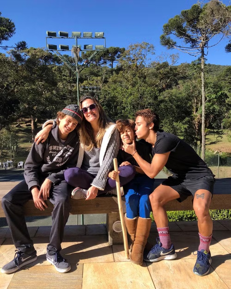 Filhos de Robson Barros — Foto: Reprodução | Instagram