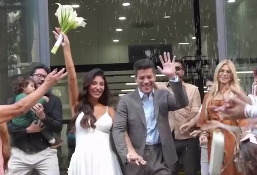 Arthur Aguiar se casa com a influenciadora Jheny Santucci - Foto: reprodução/Instagram
