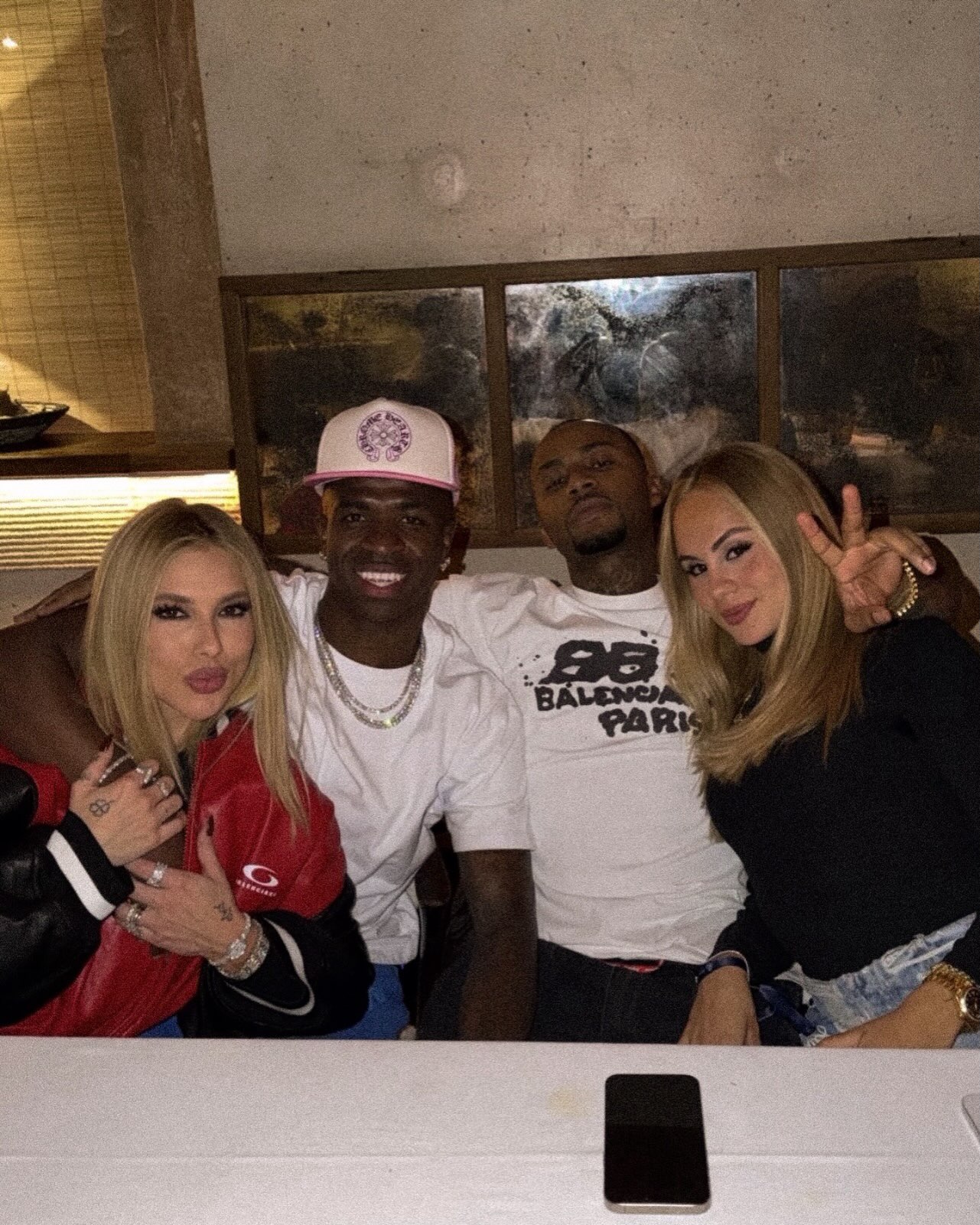 Virginia com Vini Jr. e Orochi com Lara Jucah — Foto: Reprodução/Instagram