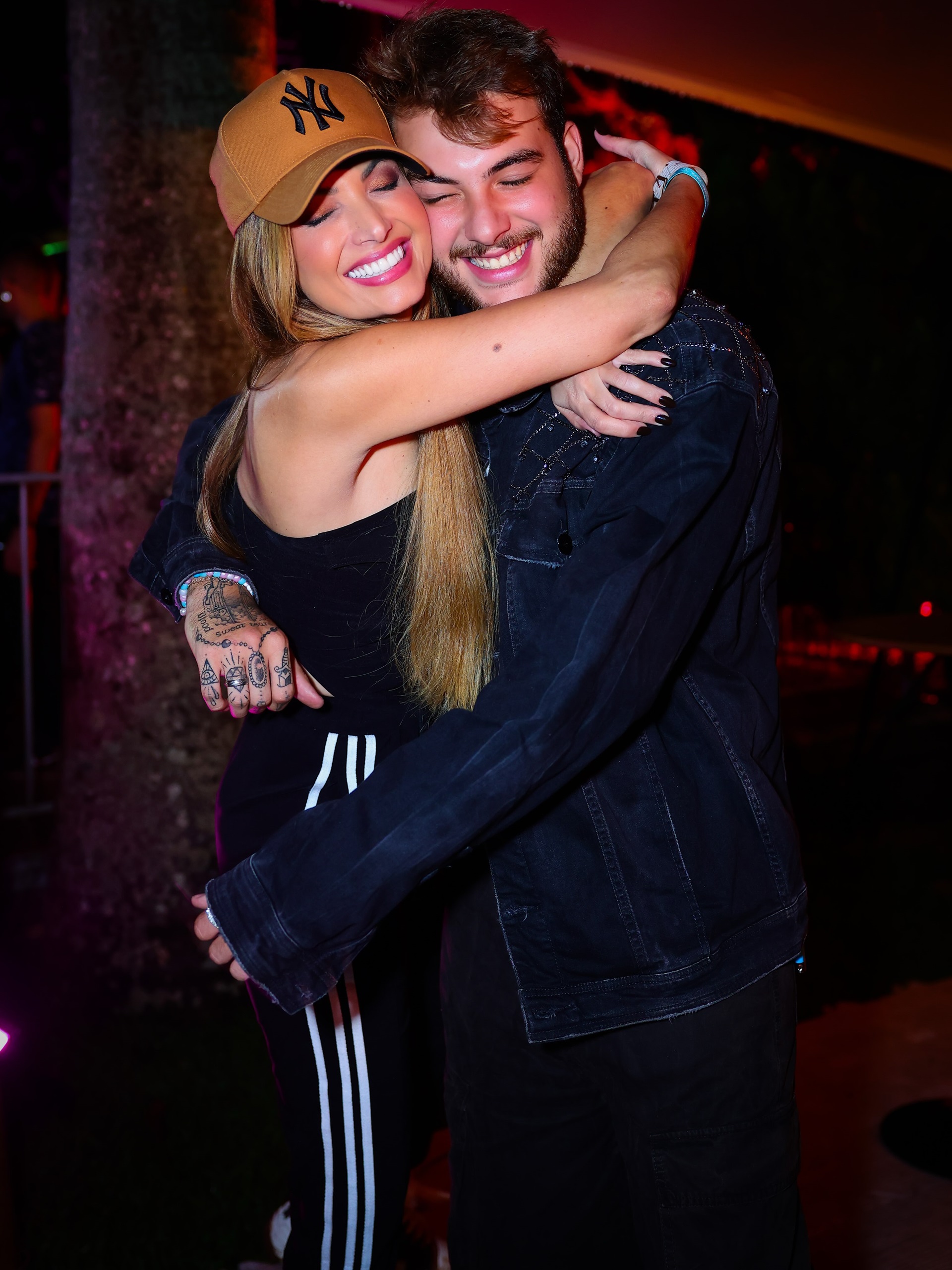 Patrícia e o filho, Felipe Poeta – Foto: Reprodução / Instagram