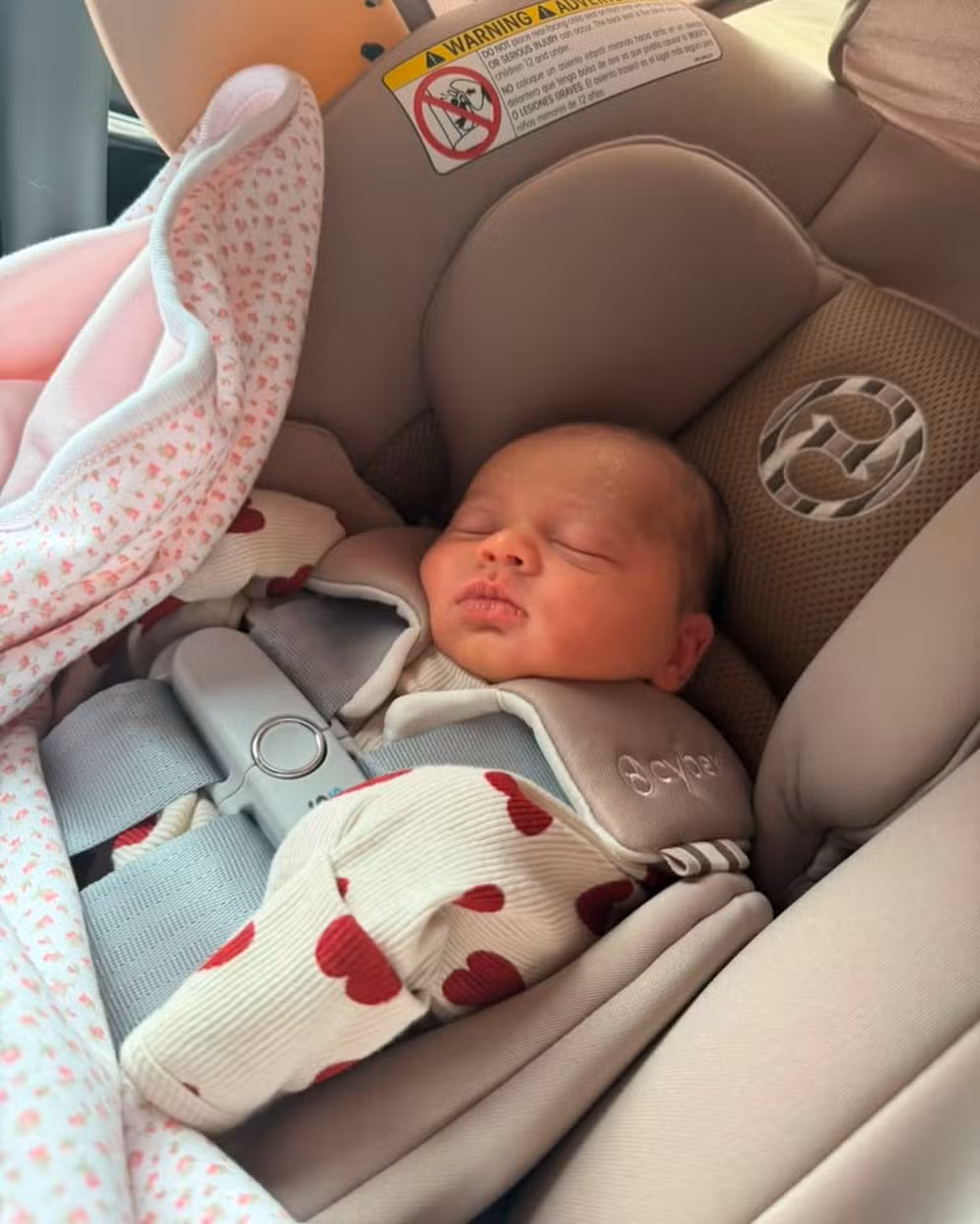Nasce Aurora filha do cantor sertanejo Kauan - Foto: Reprodução/Instagram