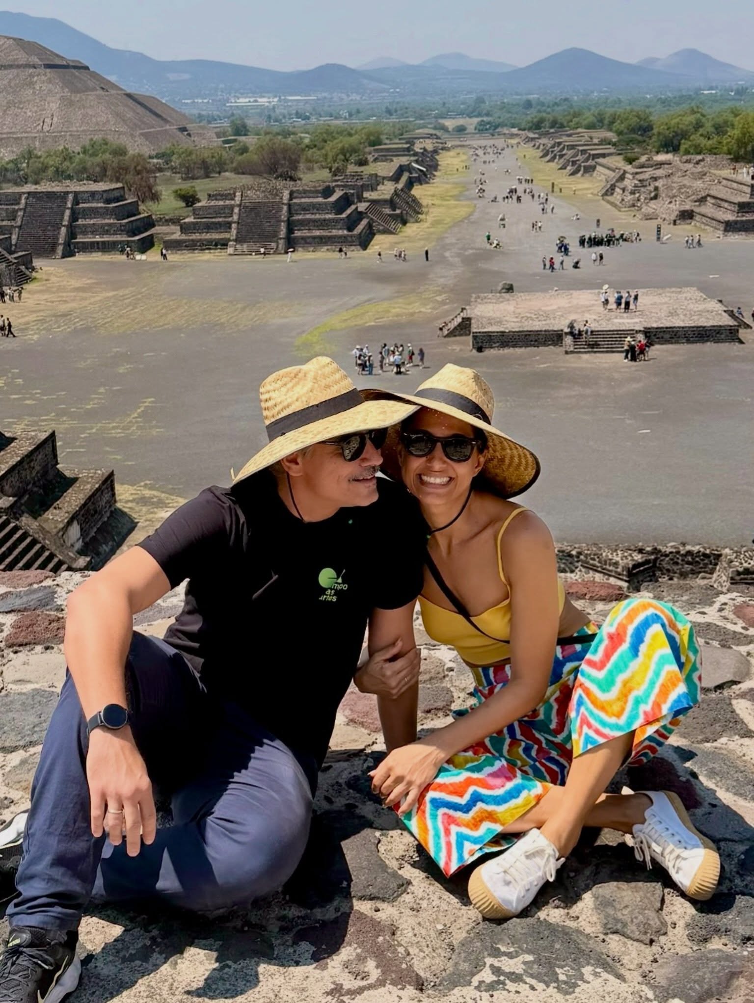 Camila Pitanga com o noivo, Patrick Pessoa - Foto: Reprodução / Instagram @caiapitanga