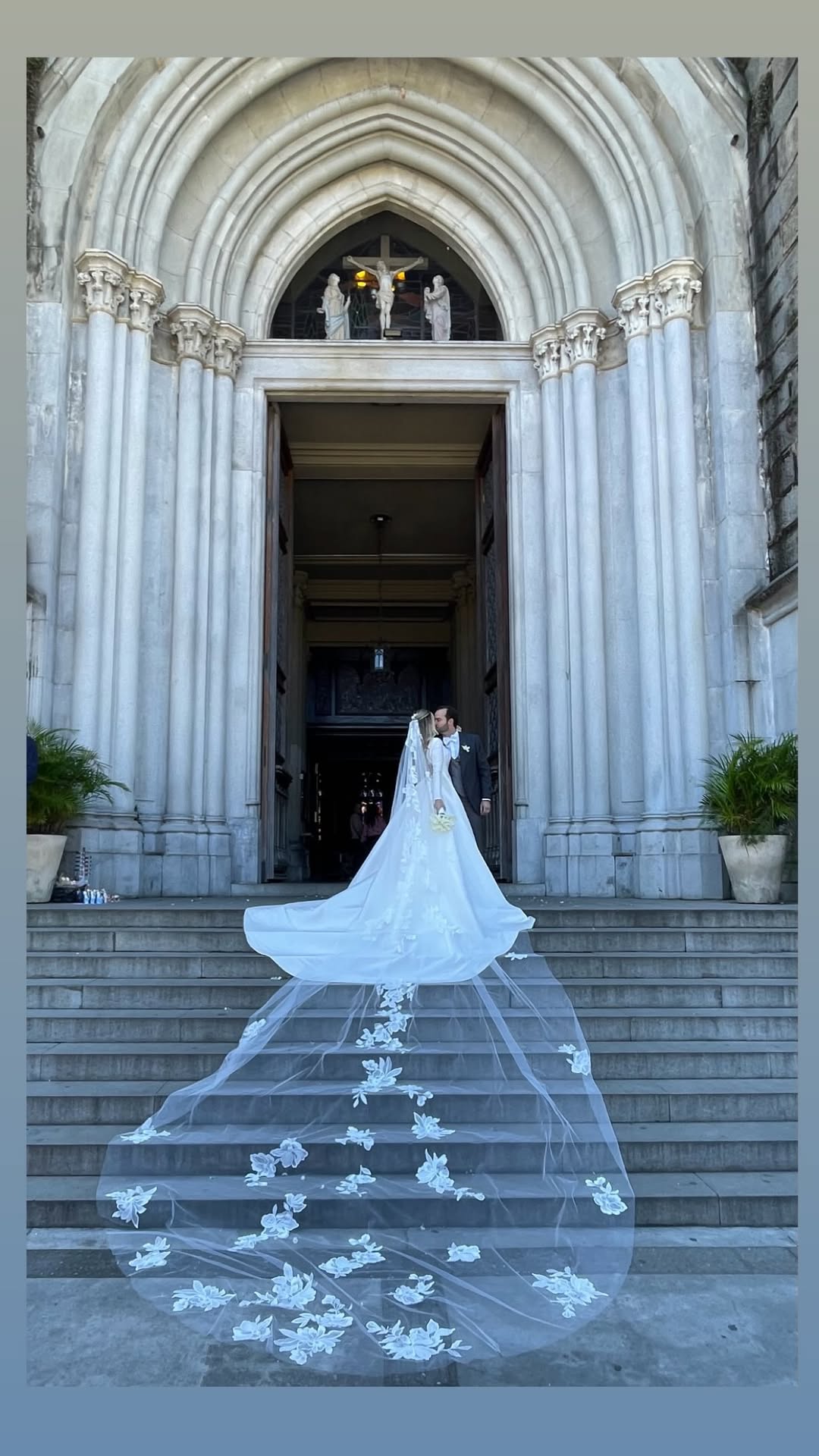 Casamento da ex-BBB Paula von Sperling - Foto: Reprodução / Instagram @paulasperlingreal @osvonz