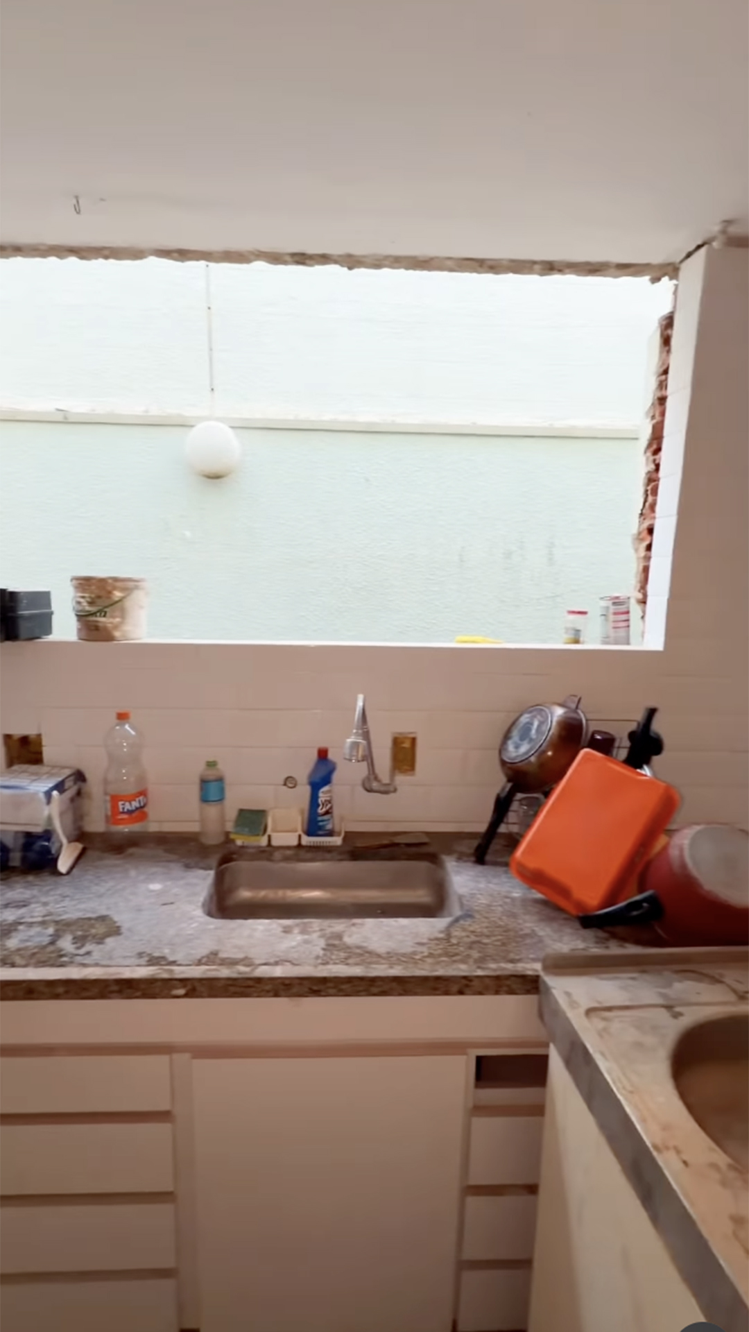 Cela Lopes começa a reforma de uma casa para os pais - Foto: Reprodução / Instagram