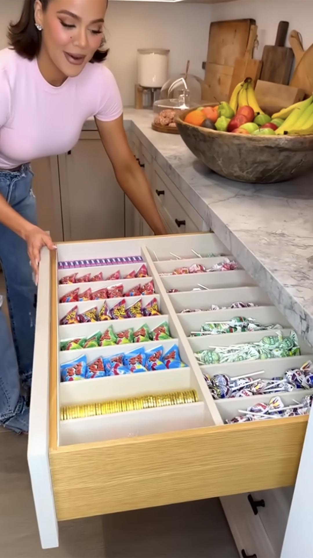 Despensa da mansão de Khloé Kardashian - Foto: Reprodução / Instagram