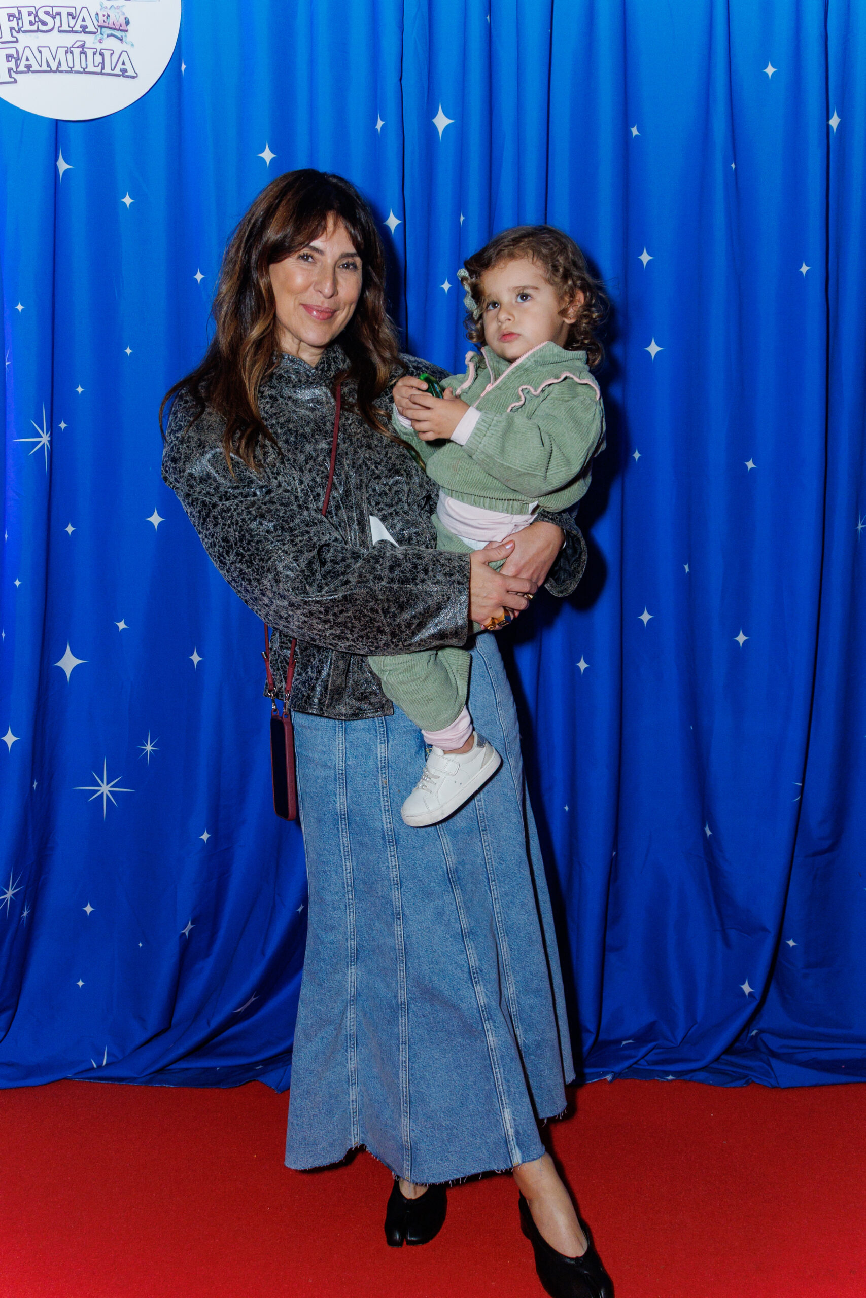 Fernanda Paes Leme com a filha