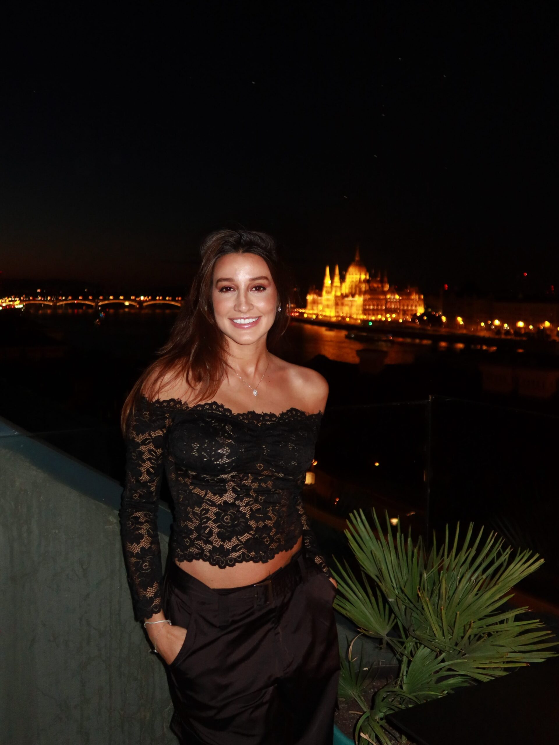 Indi Lunar - Foto: Reprodução / Instagram @indilunar