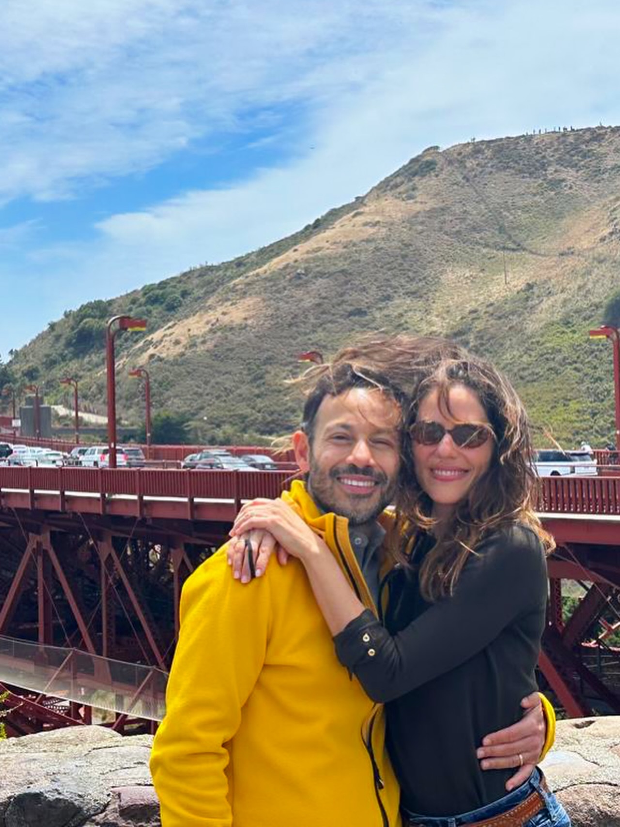 Rafaela Mandelli com o marido, Rodrigo Leonardo - Foto: Reprodução / Instagram @rafaelamandelli