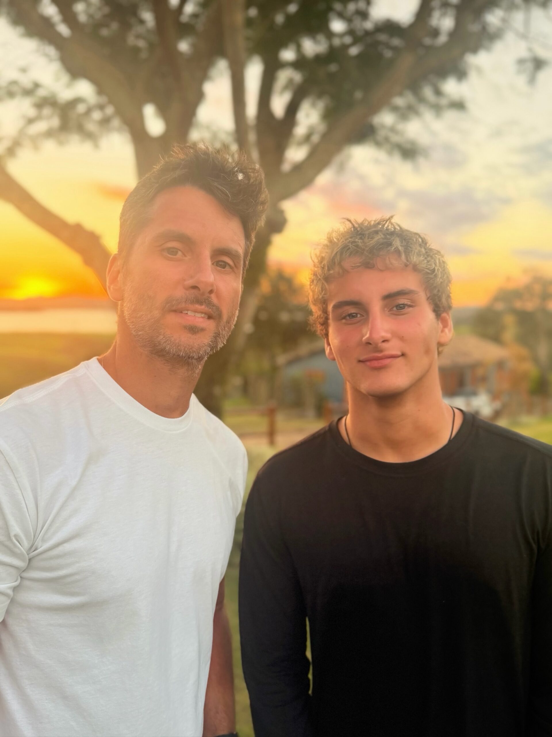 Márcio Pedreira com o filho mais velho, Davi - Foto: Reprodução / Instagram @claudialeitte