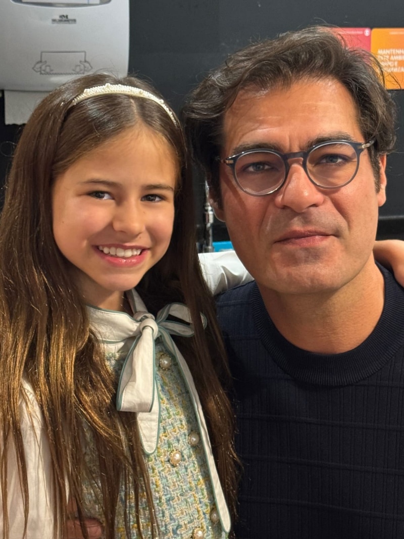 Mel Summers com Thiago Lacerda