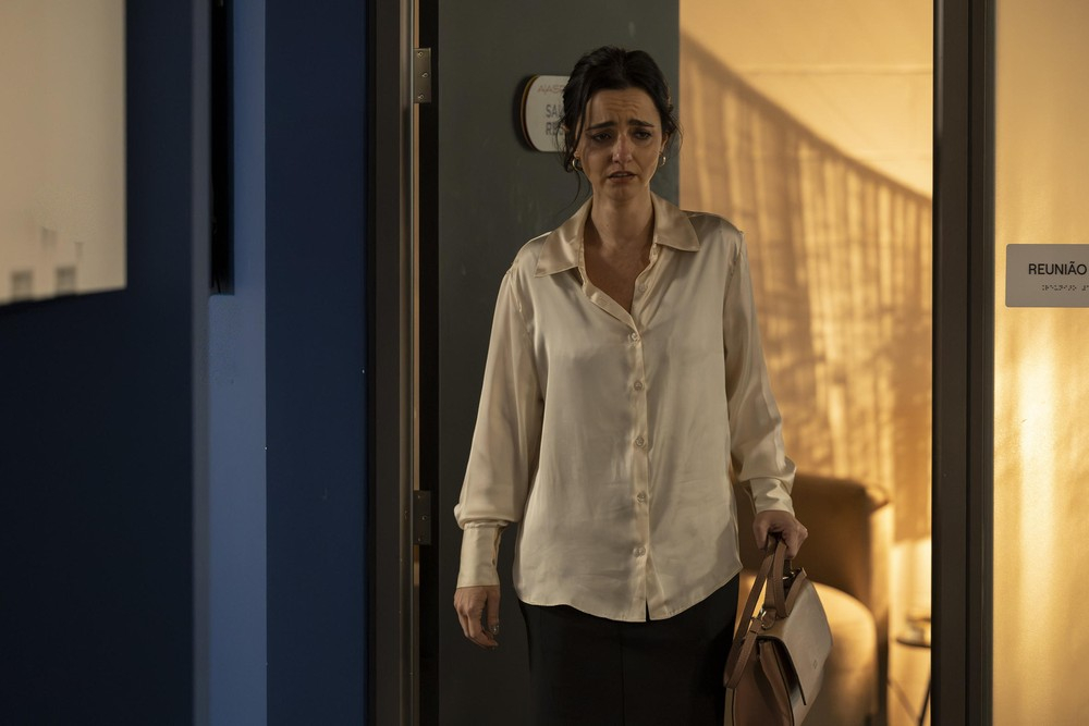 Suely (Julia Stockler) em Quem Ama Cuida - Foto: Divulgação / TV Globo