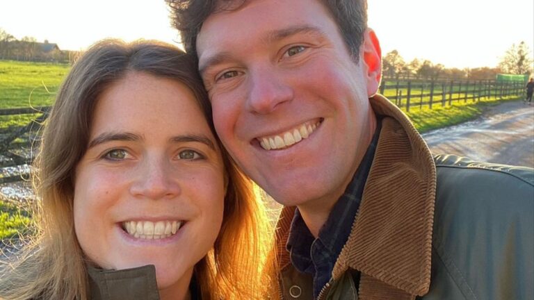 Princesa Eugenie anuncia o nascimento da filha e mostra a primeira foto da bebê