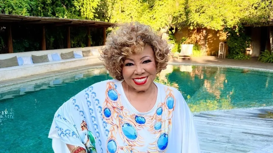 Alcione possui mansão de 1.500 metros quadrados com piscina em bairro do Rio - Foto: Reprodução/Instagram