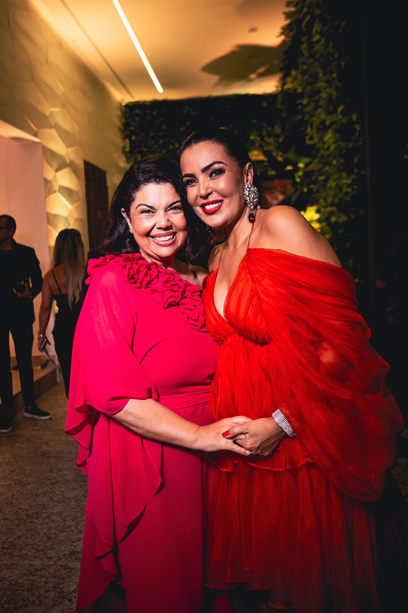 Fabiana Karla e Gardênia Cavalcanti - Foto: Improvemntbr