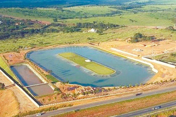 Jorge e Mateus possuem praia artificial em Goiânia - Foto: Reprodução/Instagram