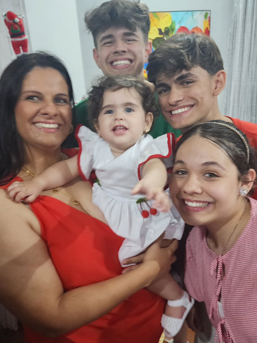 Família de Robinson Monteiro, o 'Anjinho' — Foto: reprodução/ instagram