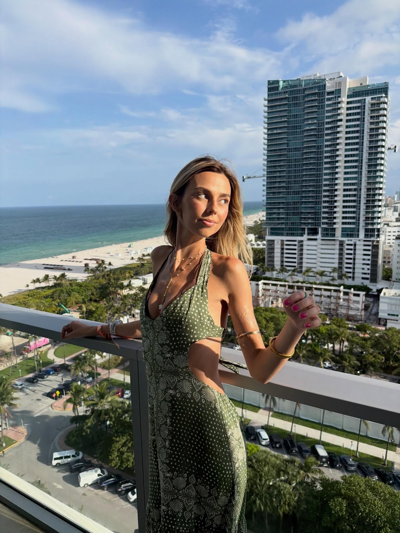 Sydney Towle, influenciadora de 26 anos, morreu de câncer raro — Foto: Reprodução/Instagram