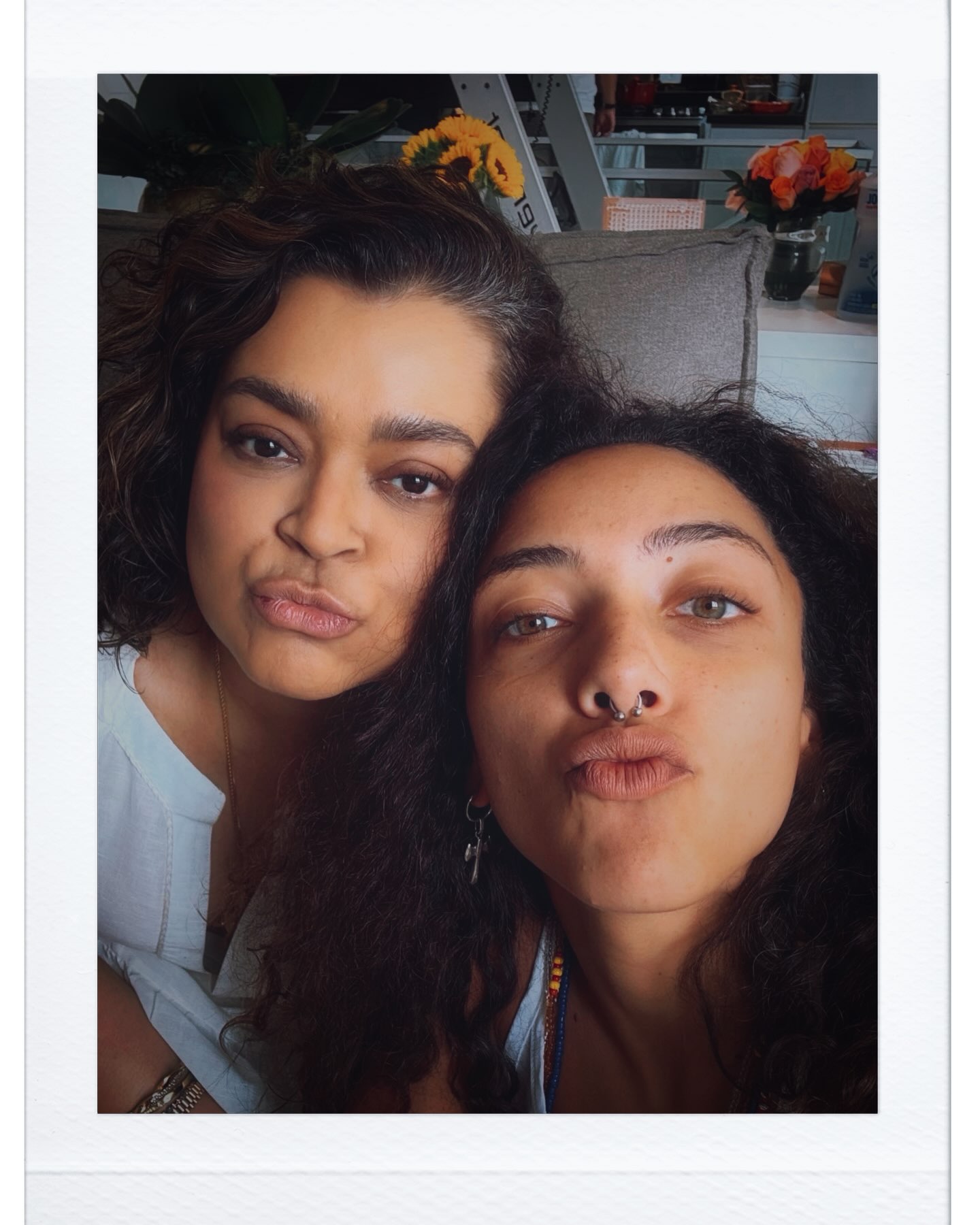 Preta Gil e Alice Carvalho — Foto: Reprodução / Instagram