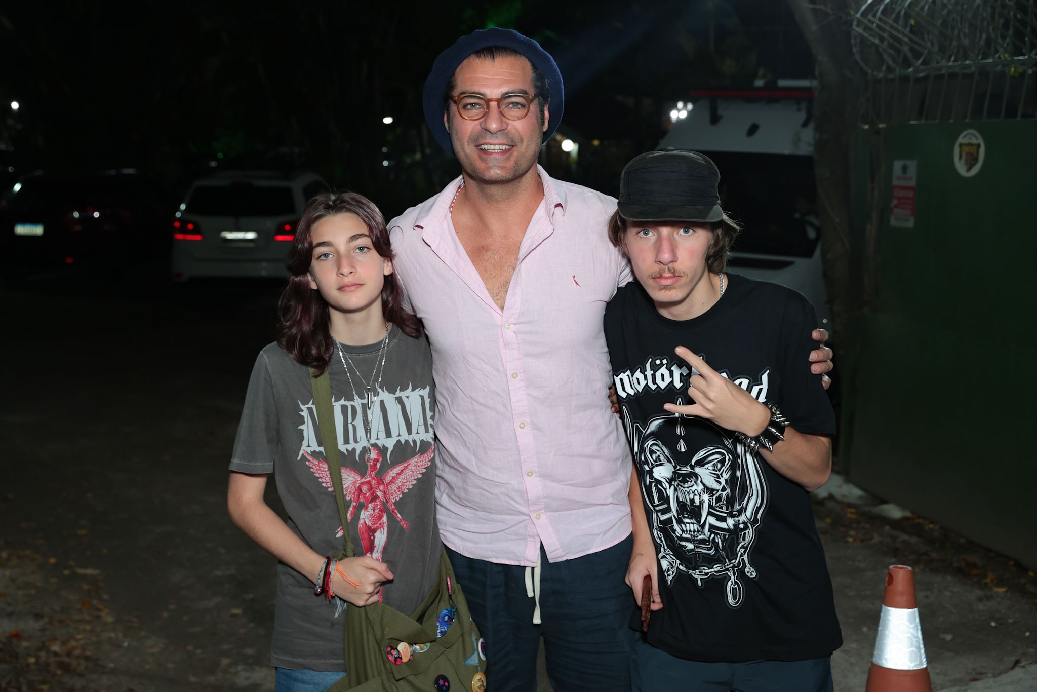 Thiago Lacerda com os filhos Pilar e Gael - Foto: Victor Chapetta/BrazilNews