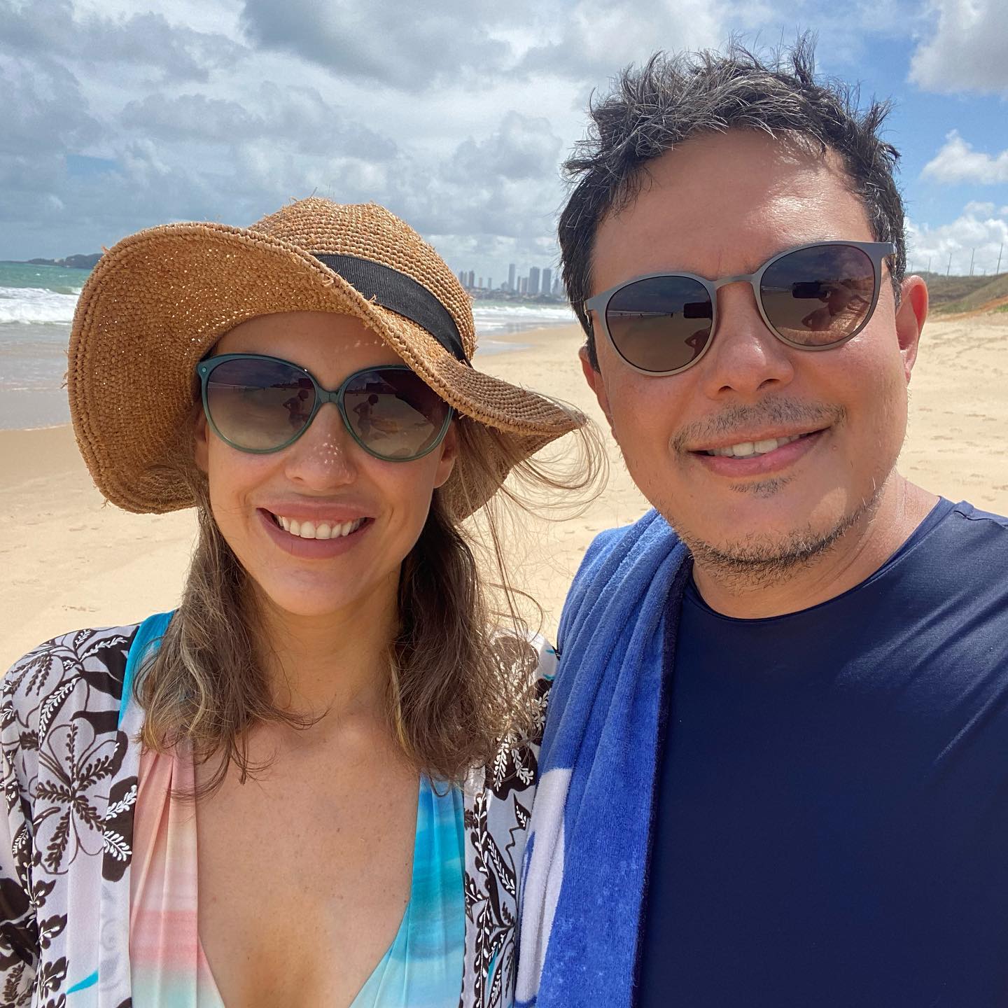Alan Severiano e a esposa, Rachel Rubin - Foto: Reprodução / Instagram @aseveriano