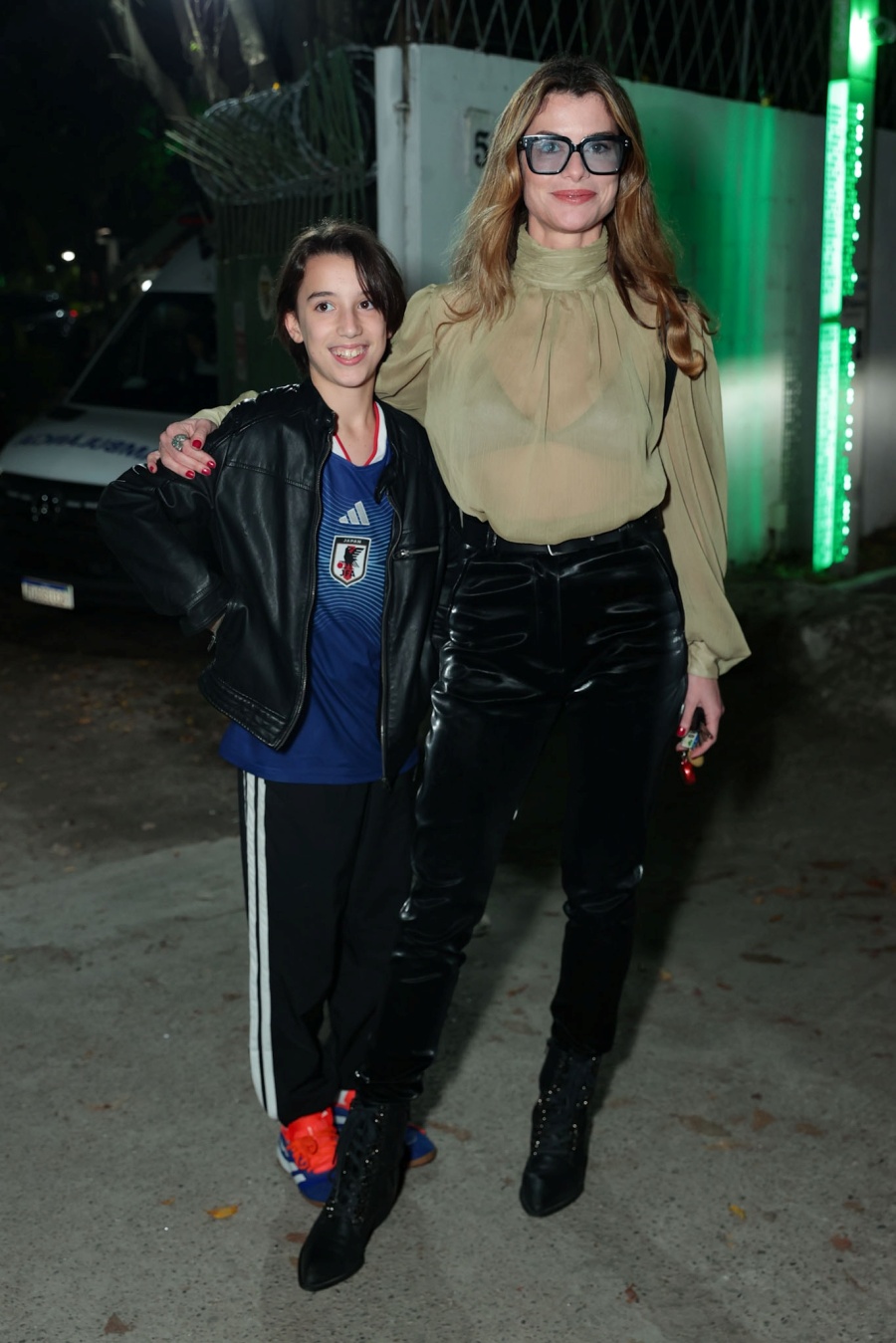 Alinne Moraes com o filho 