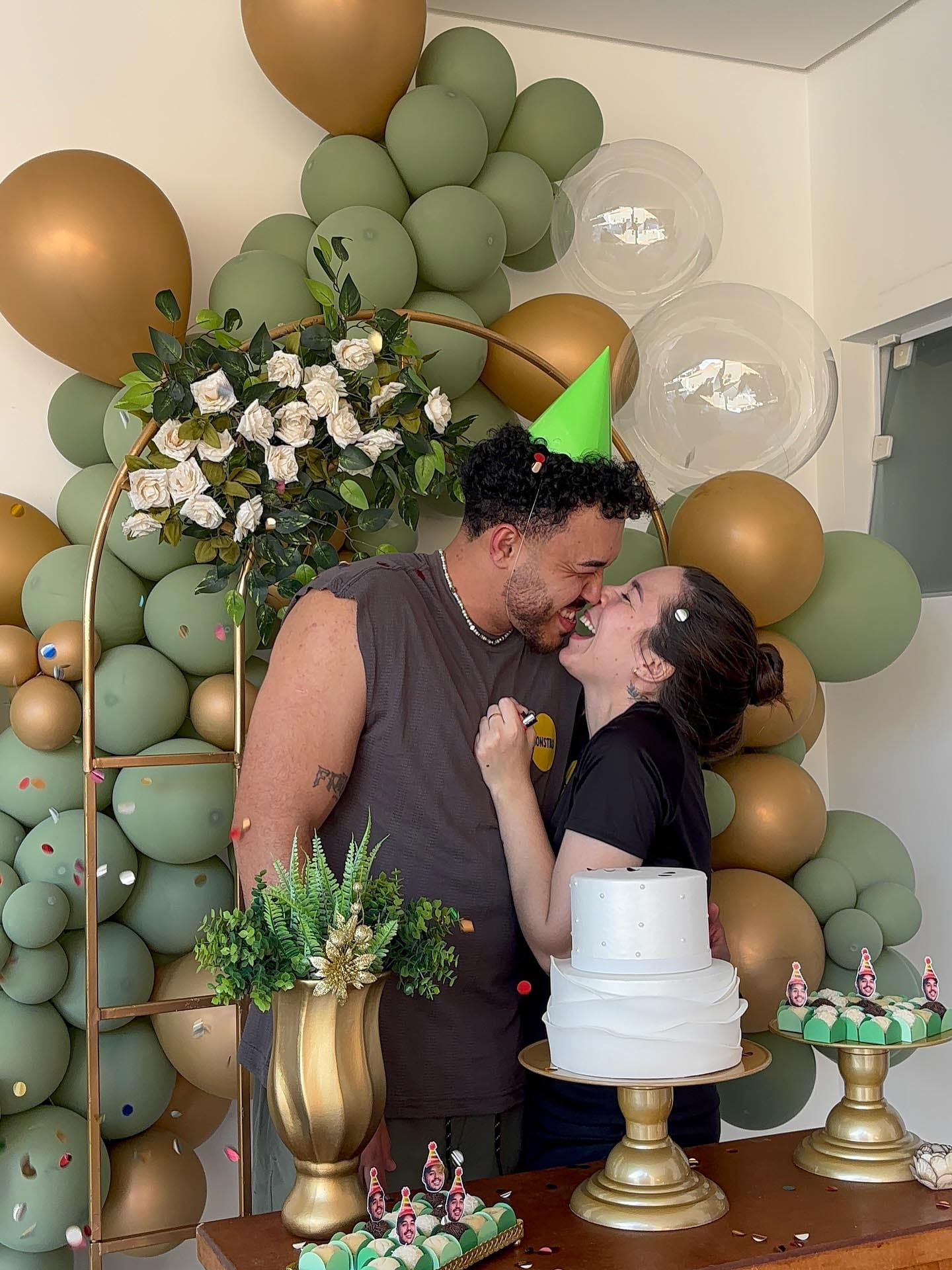 Vini Frade e Amanda Rocha - Foto: Reprodução / Instagram