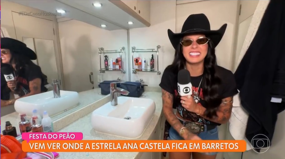 Ana Castela está acampada com amigos em Barretos — Foto: Globo
