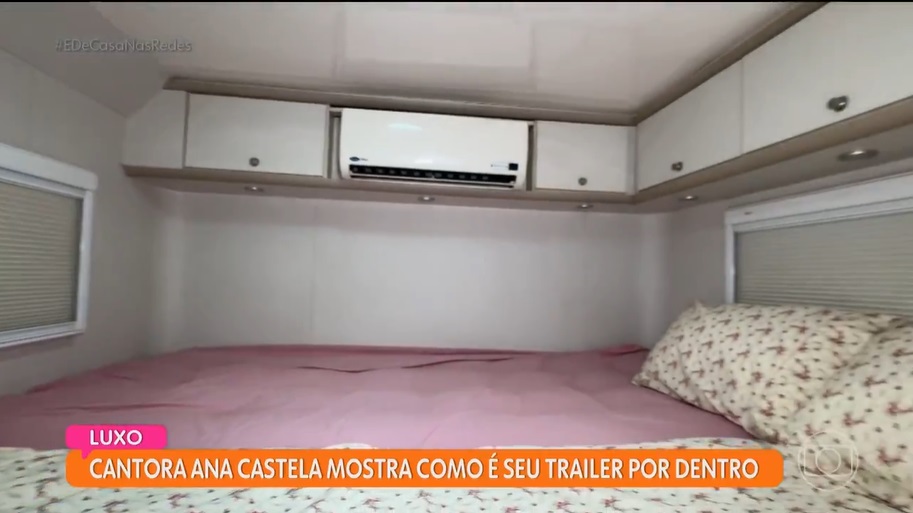 Ana Castela está acampada com amigos em Barretos — Foto: Globo