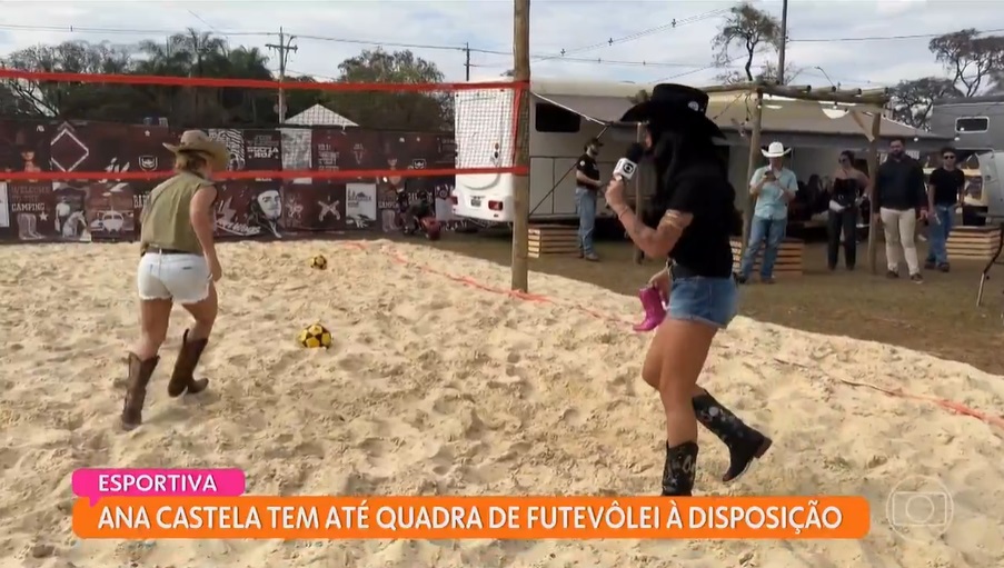 Ana Castela está acampada com amigos em Barretos — Foto: Globo